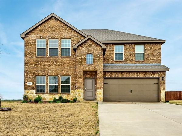 622 Clearlake Drive, Waxahachie, TX 75165