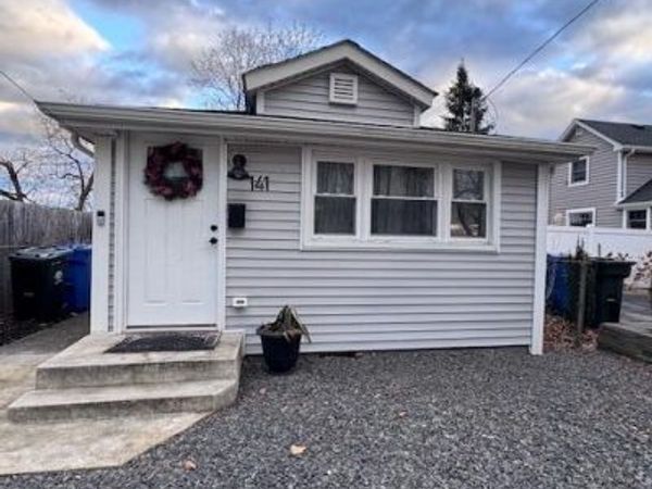 141 Mckinley Avenue, Laurence Harbor, NJ 08879