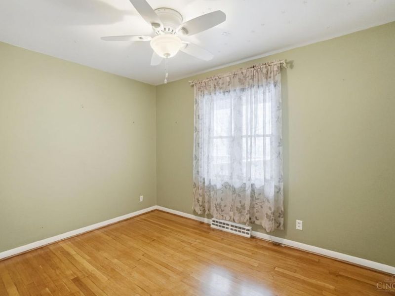 5800 Cherokee Drive, Madeira, OH 45243 Photo 23