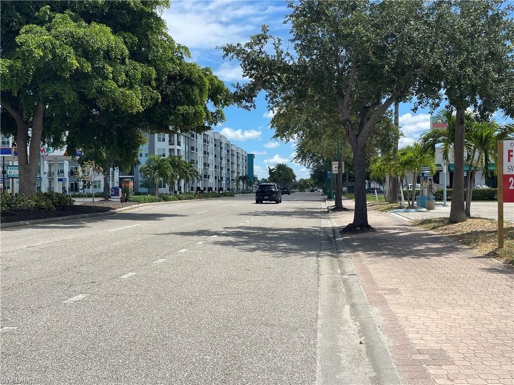 820 Cape Coral Pkwy E, Cape Coral, FL 33904 Photo