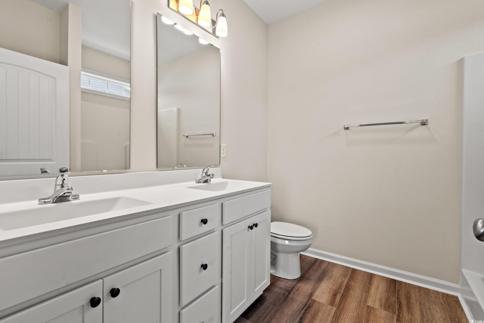 230 Stillbrook Dr. Photo 11