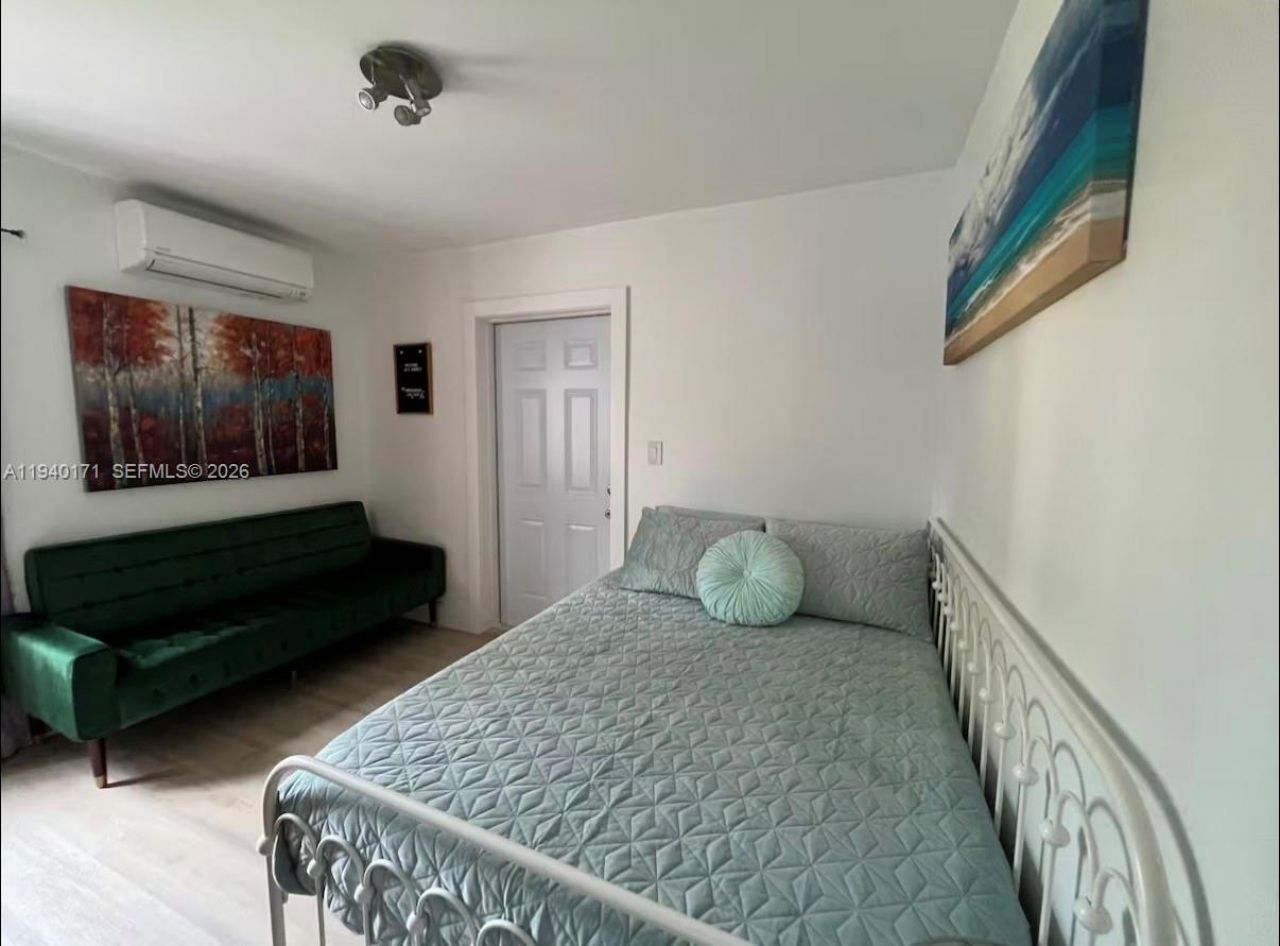 Please Call For Address, Miami, FL 33142 Photo