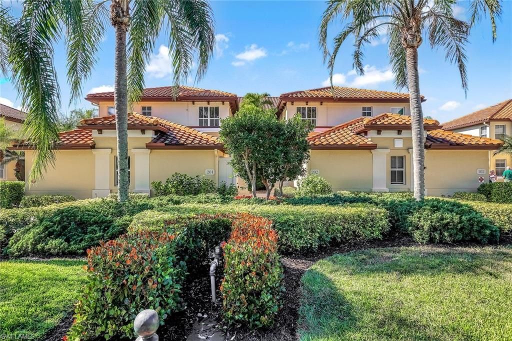 20671 Wildcat Run Dr, Unit 102, Estero, FL 33928 Photo