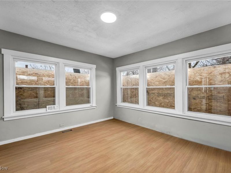 13114 Durkee Avenue, Cleveland, OH 44105 Photo 33