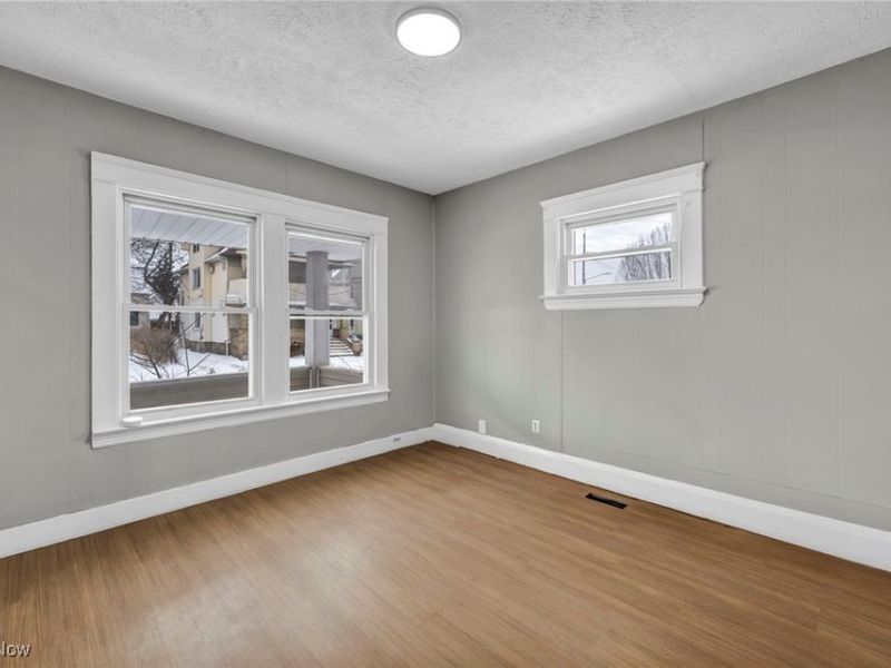 13114 Durkee Avenue, Cleveland, OH 44105 Photo 36