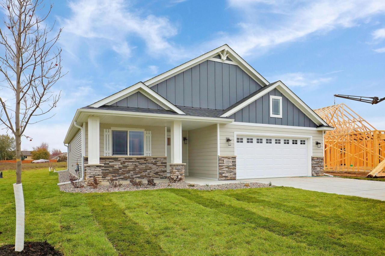 17785 Hoover Street Nw, Elk River, MN 55330 Main Photo