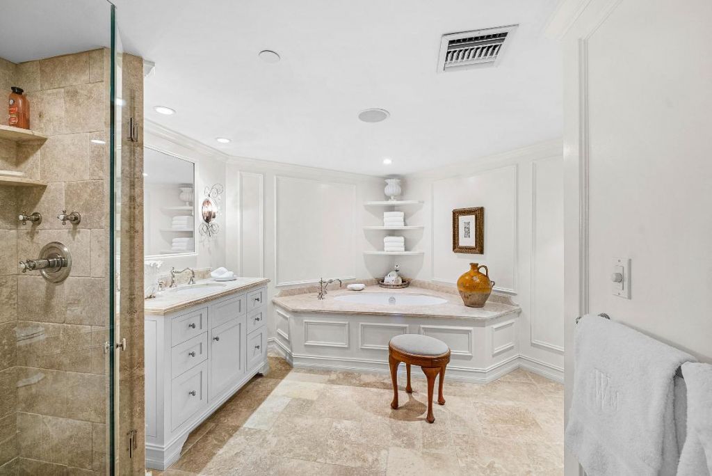 3100 S Ocean Boulevard, Unit 302s, Palm Beach, FL 33480 Photo