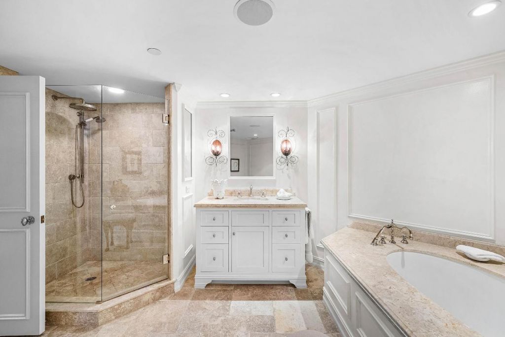 3100 S Ocean Boulevard, Unit 302s, Palm Beach, FL 33480 Photo