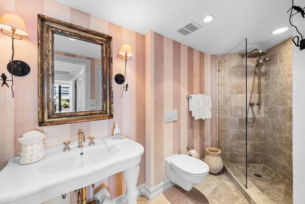 3100 S Ocean Boulevard, Unit 302s, Palm Beach, FL 33480 Photo