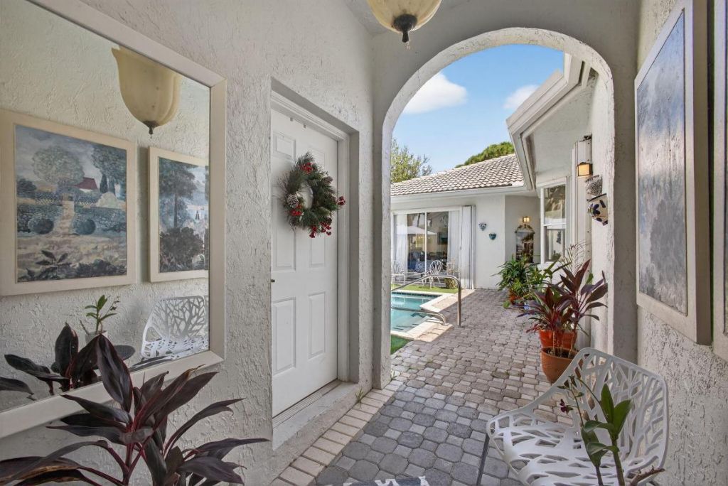 2080 Chagall Circle, West Palm Beach, FL 33409 Photo