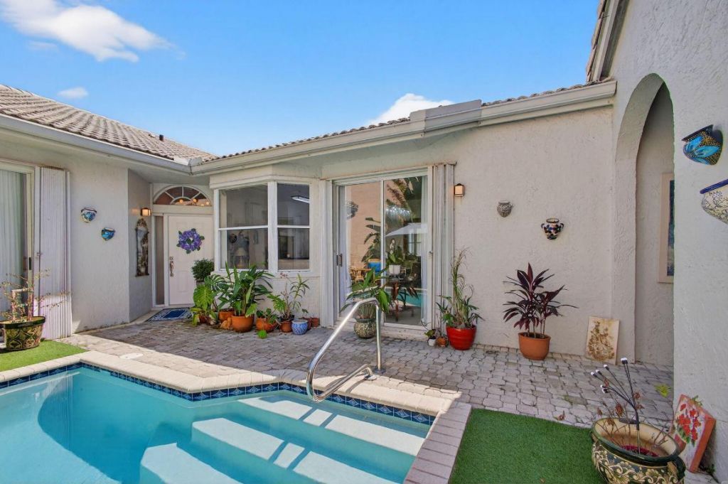 2080 Chagall Circle, West Palm Beach, FL 33409 Photo