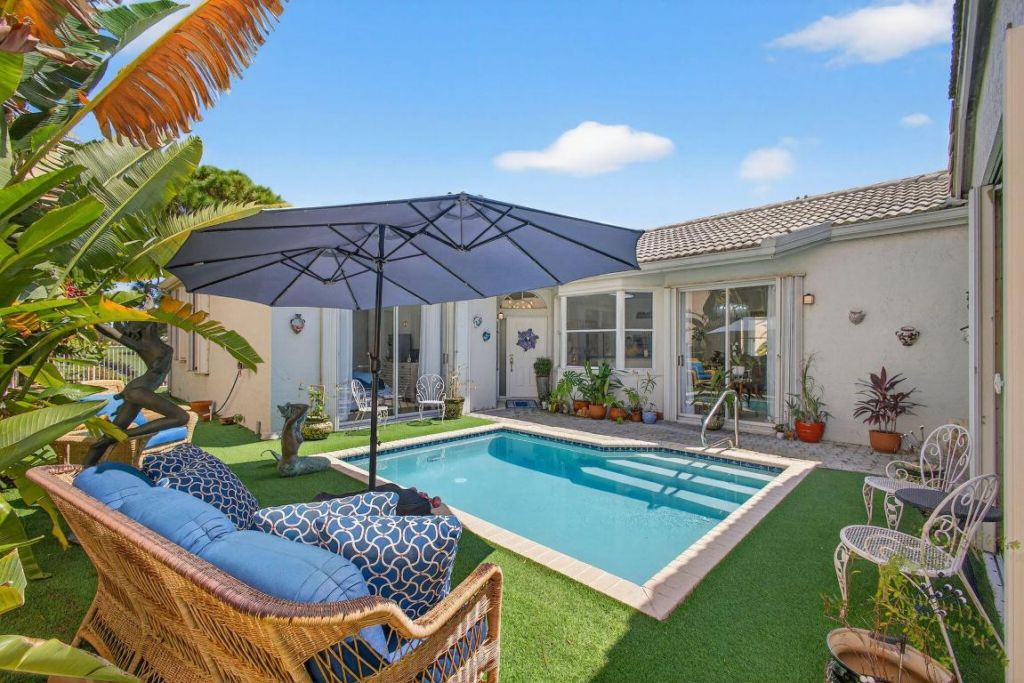 2080 Chagall Circle, West Palm Beach, FL 33409 Photo