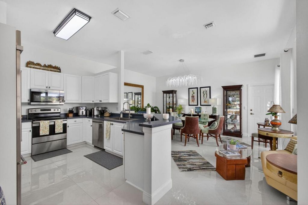 2080 Chagall Circle, West Palm Beach, FL 33409 Photo