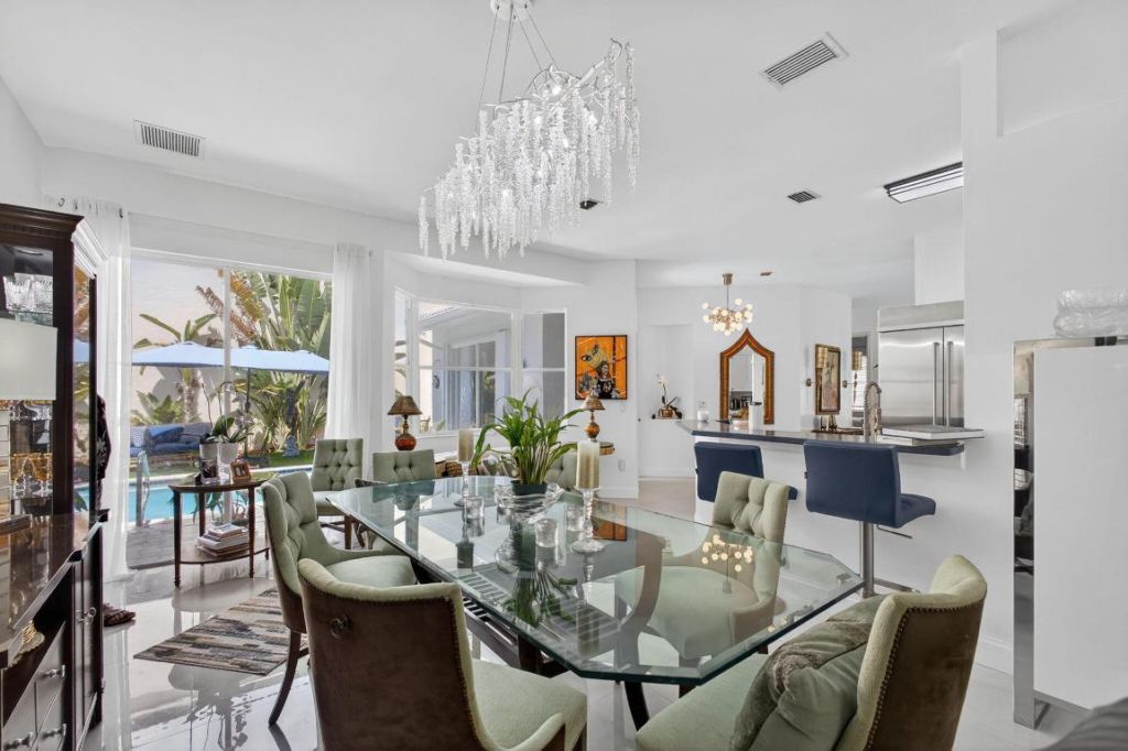 2080 Chagall Circle, West Palm Beach, FL 33409 Photo