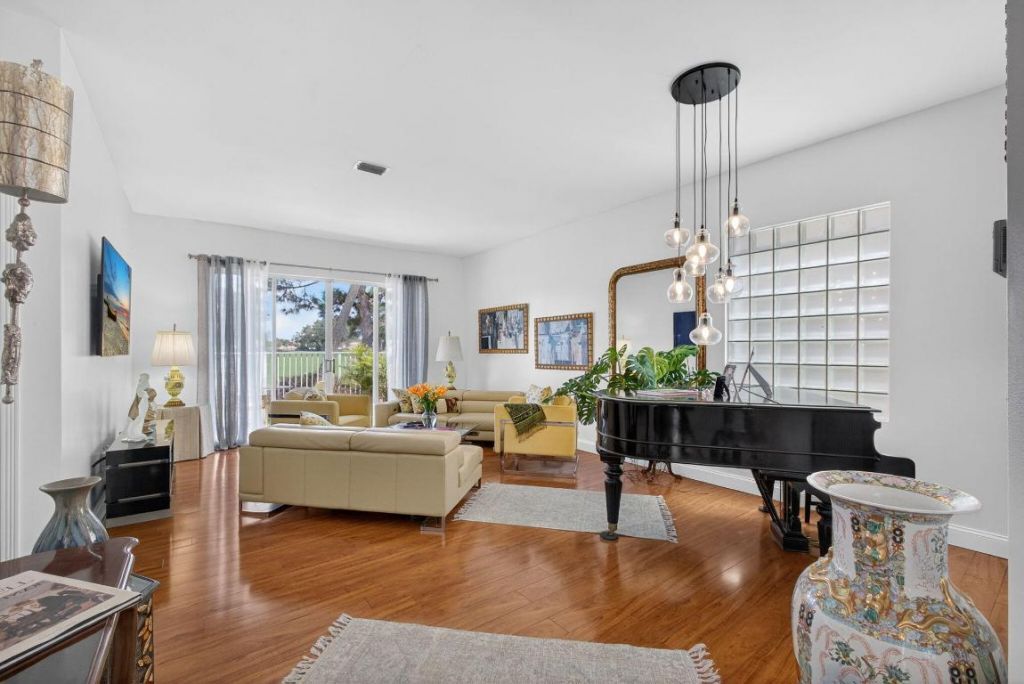 2080 Chagall Circle, West Palm Beach, FL 33409 Photo