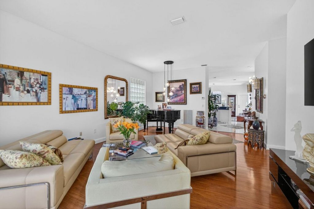 2080 Chagall Circle, West Palm Beach, FL 33409 Photo