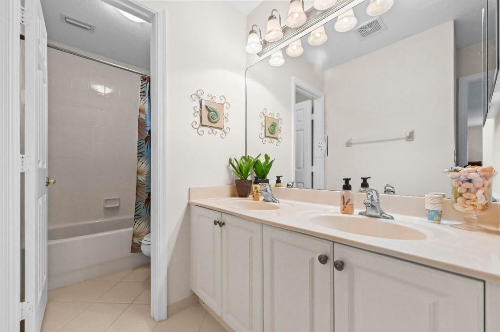 3111 Hamblin Way, Wellington, FL 33414 Photo