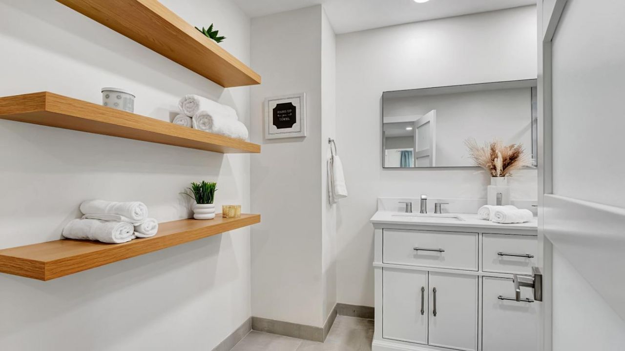 218 NE 10th Street, Delray Beach, FL 33444 Photo