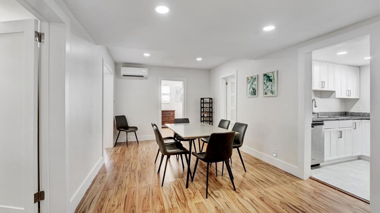 218 NE 10th Street, Delray Beach, FL 33444 Photo