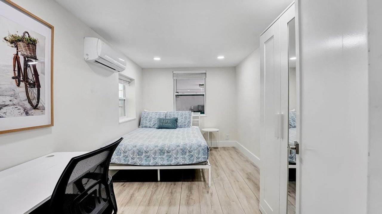 218 NE 10th Street, Delray Beach, FL 33444 Photo