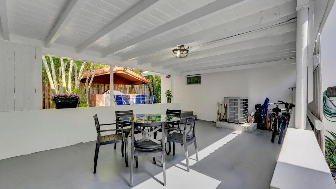 218 NE 10th Street, Delray Beach, FL 33444 Photo
