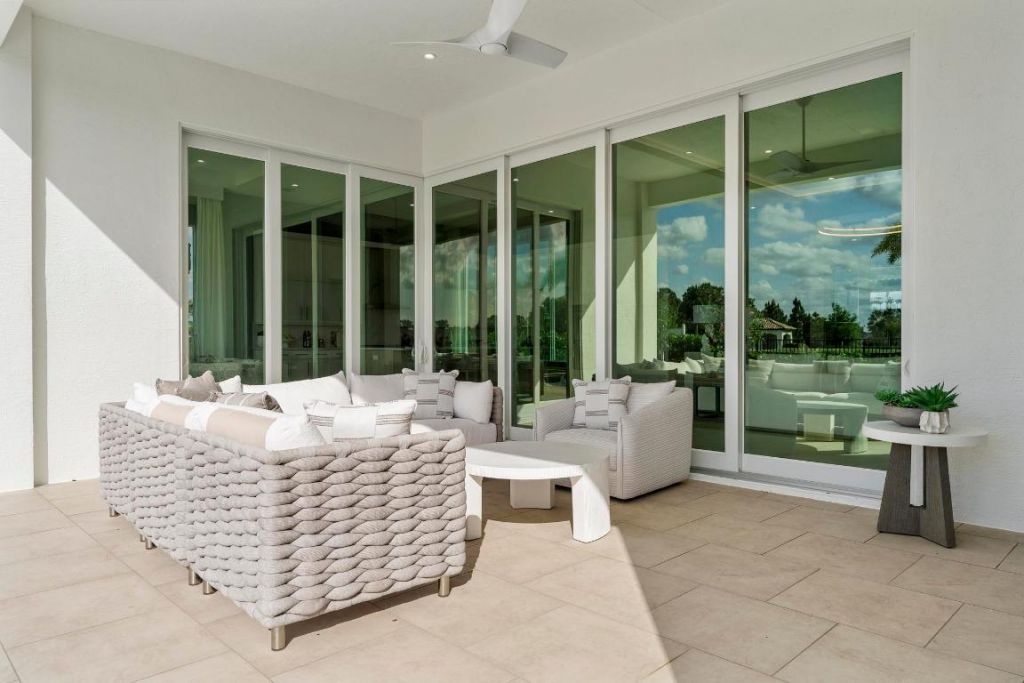 106 SE Via San Marino, Port Saint Lucie, FL 34984 Photo