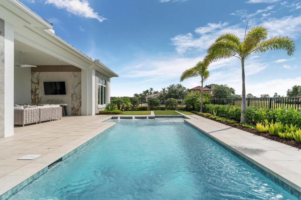 106 SE Via San Marino, Port Saint Lucie, FL 34984 Photo