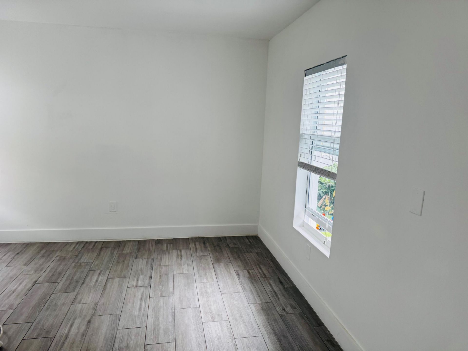 7910 Abbott Avenue, Unit 6, Miami Beach, FL 33141 Photo