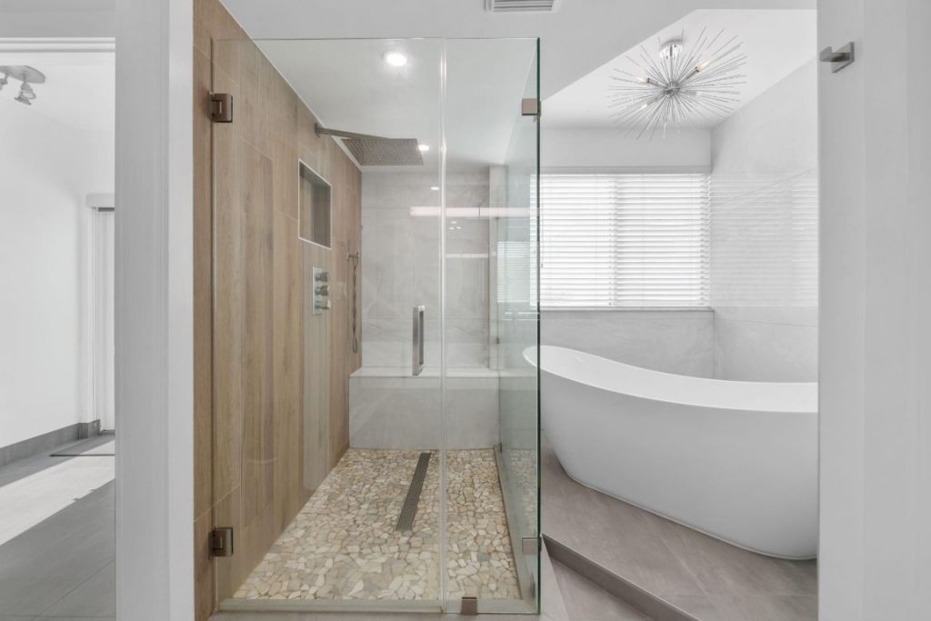 910 NE 16th Terrace, Unit 2, Fort Lauderdale, FL 33304 Photo