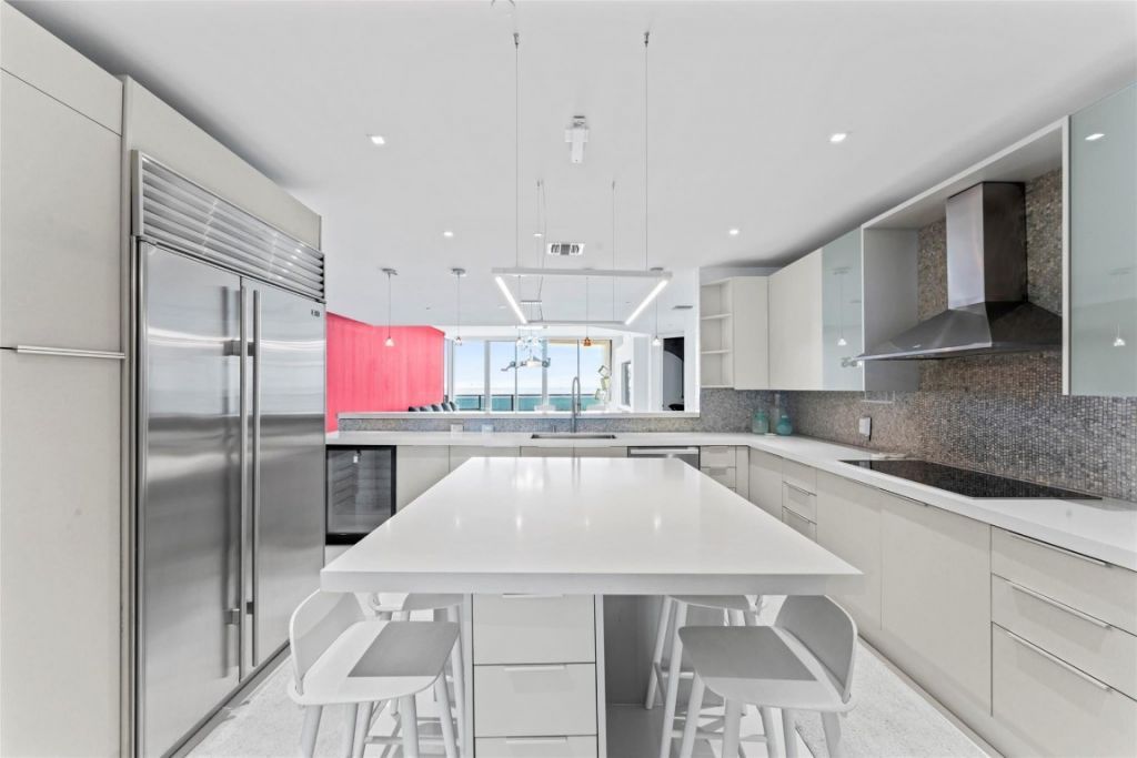 5959 Collins Avenue, Unit 1203, Miami Beach, FL 33140 Photo