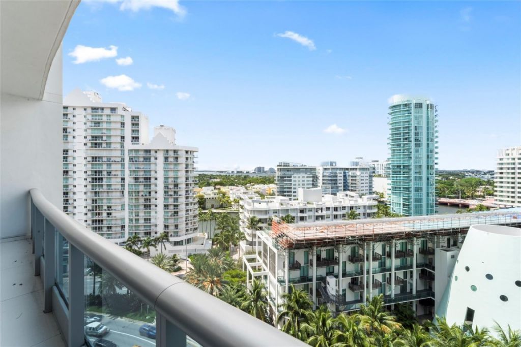 5959 Collins Avenue, Unit 1203, Miami Beach, FL 33140 Photo