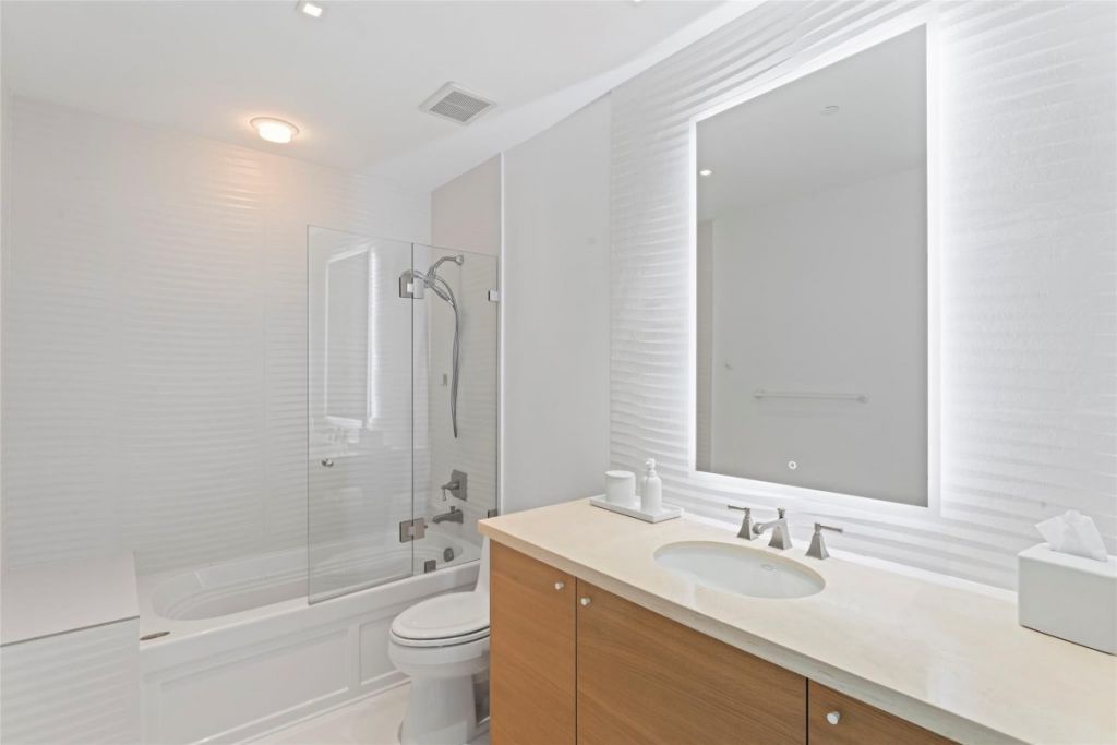 5959 Collins Avenue, Unit 1203, Miami Beach, FL 33140 Photo