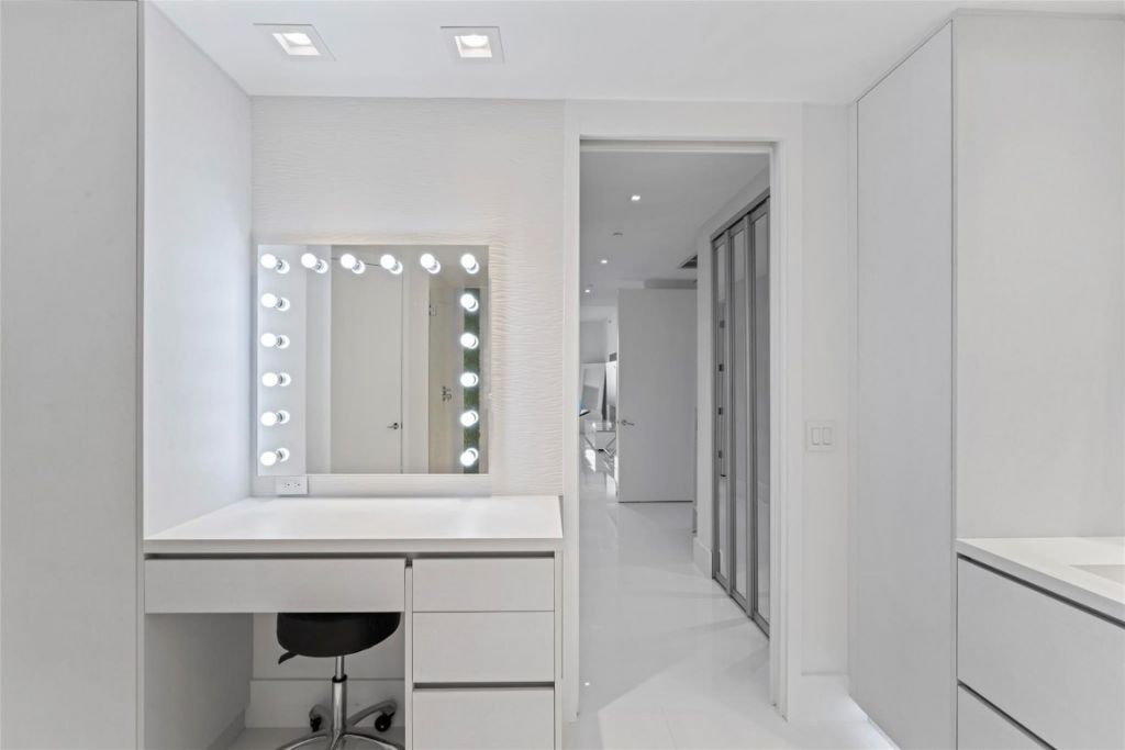 5959 Collins Avenue, Unit 1203, Miami Beach, FL 33140 Photo