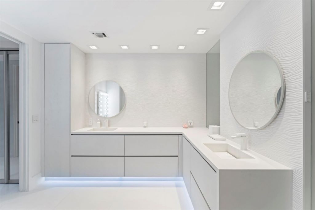 5959 Collins Avenue, Unit 1203, Miami Beach, FL 33140 Photo