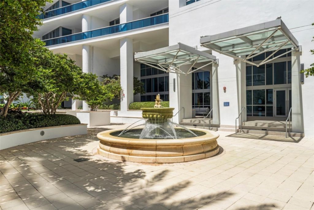 5959 Collins Avenue, Unit 1203, Miami Beach, FL 33140 Photo