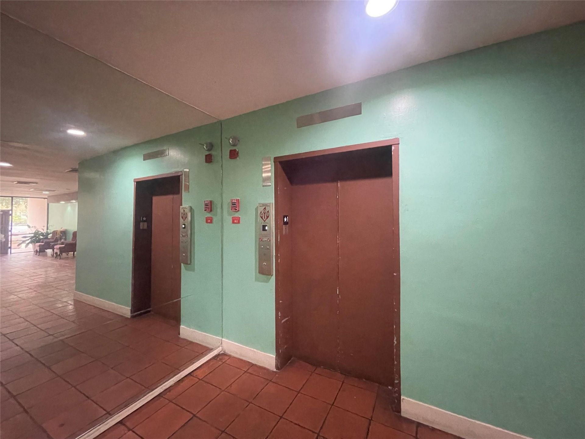 3301 Spanish Moss Te, Unit 601, Lauderhill, FL 33319 Photo