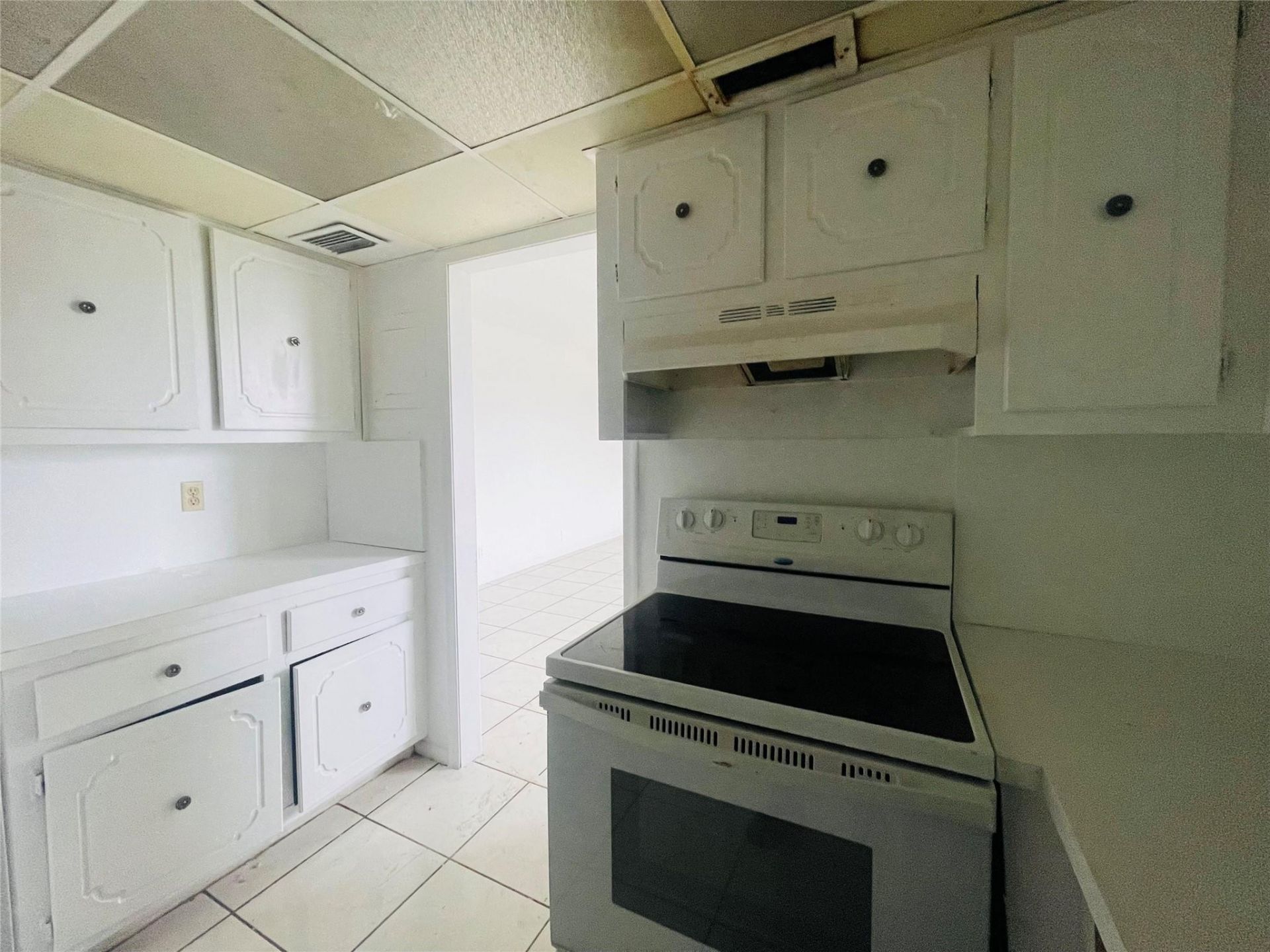 3301 Spanish Moss Te, Unit 601, Lauderhill, FL 33319 Photo