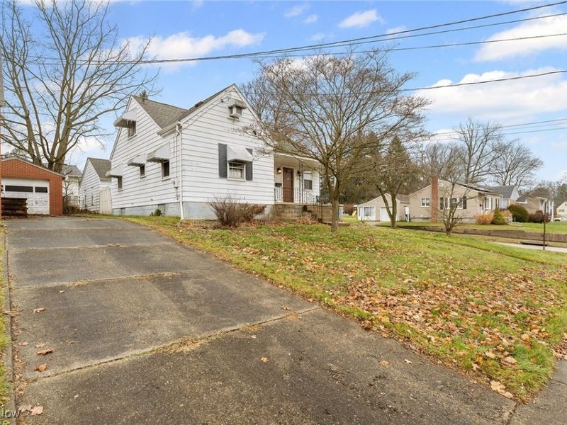 2211 Goodyear Boulevard, Akron, OH 44305 Photo 33