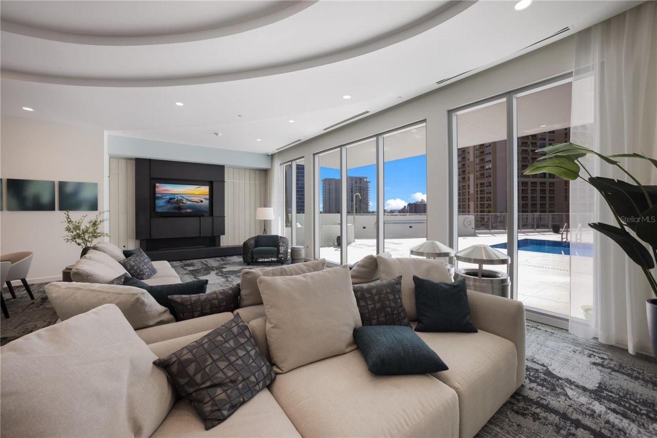 301 Quay Commons, Unit 1807, Sarasota, FL 34236 Photo