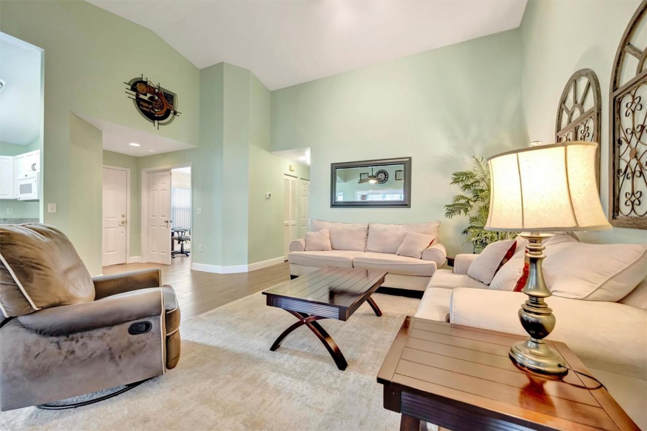 1612 Fairway Oaks Drive, Palmetto, FL 34221 Photo