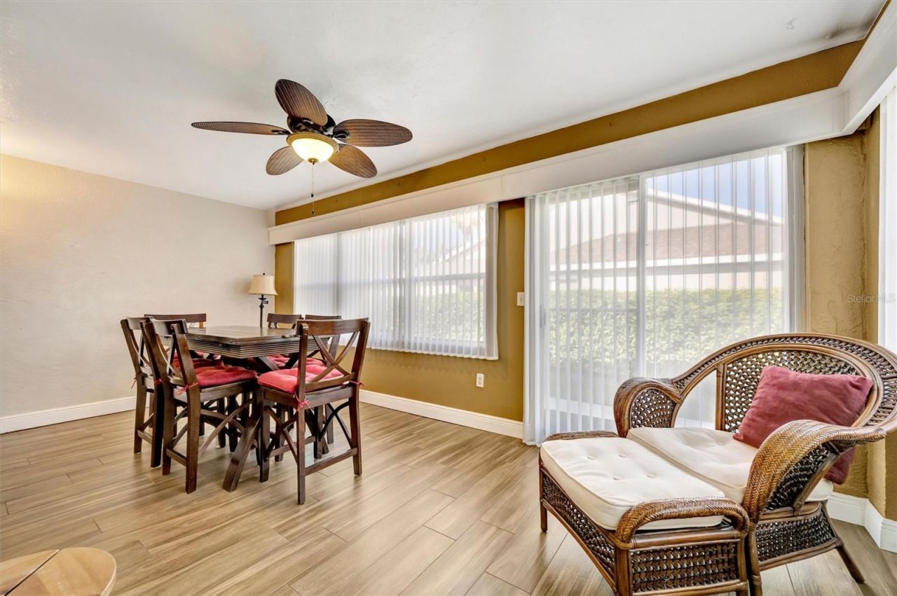 1612 Fairway Oaks Drive, Palmetto, FL 34221 Photo