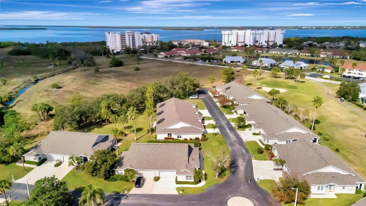 1612 Fairway Oaks Drive, Palmetto, FL 34221 Photo