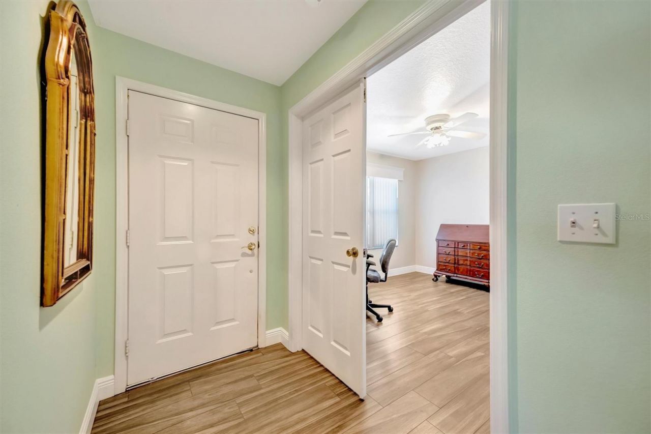 1612 Fairway Oaks Drive, Palmetto, FL 34221 Photo