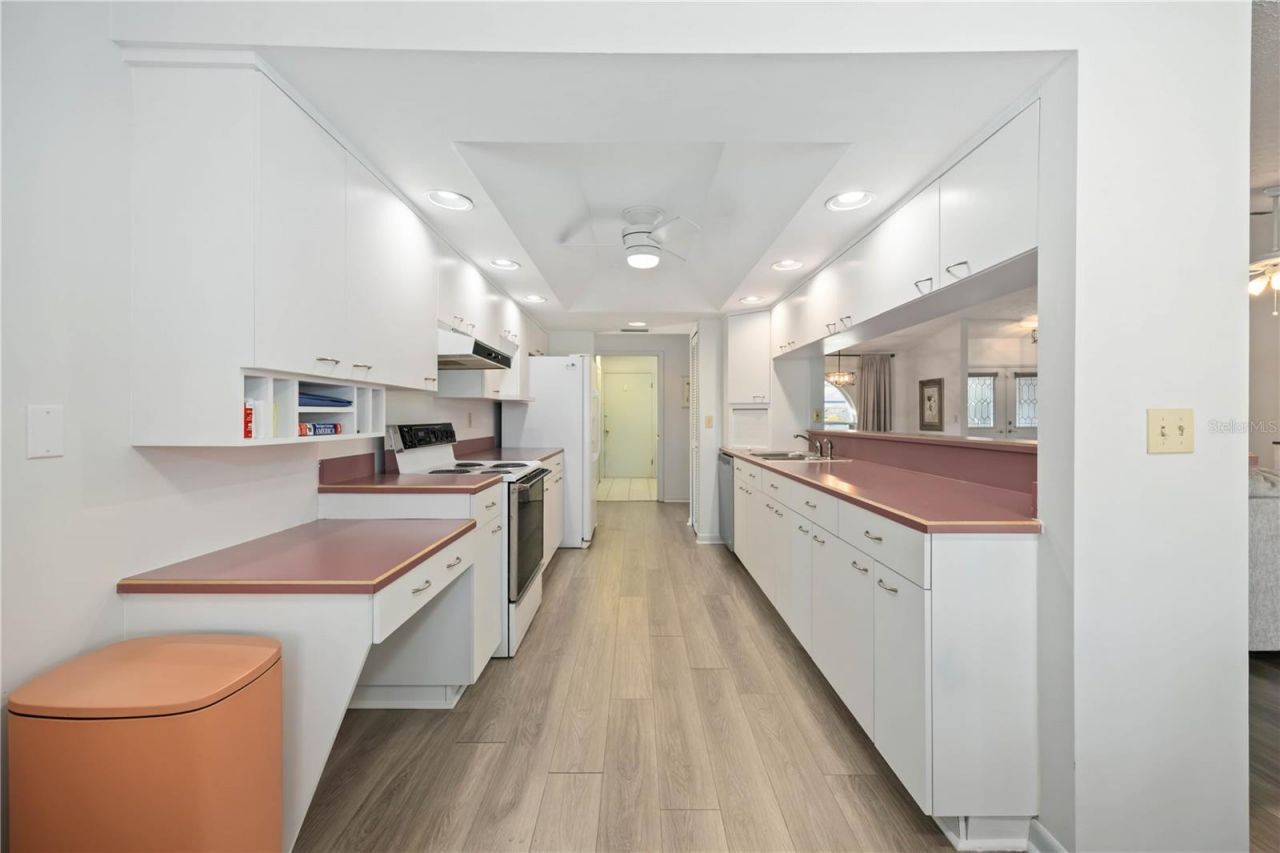 2926 Meadowood Lane, Sebring, FL 33875 Photo