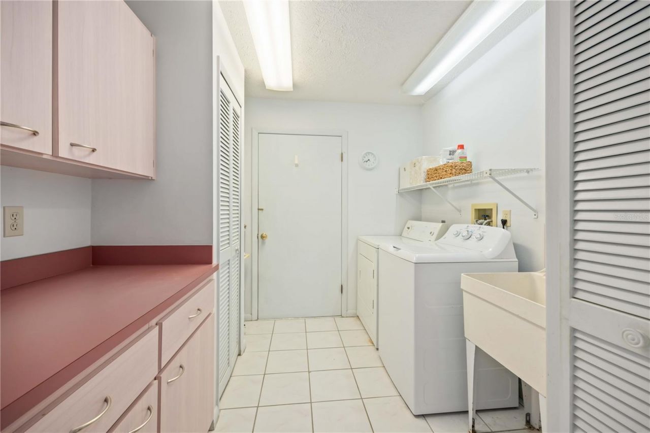 2926 Meadowood Lane, Sebring, FL 33875 Photo