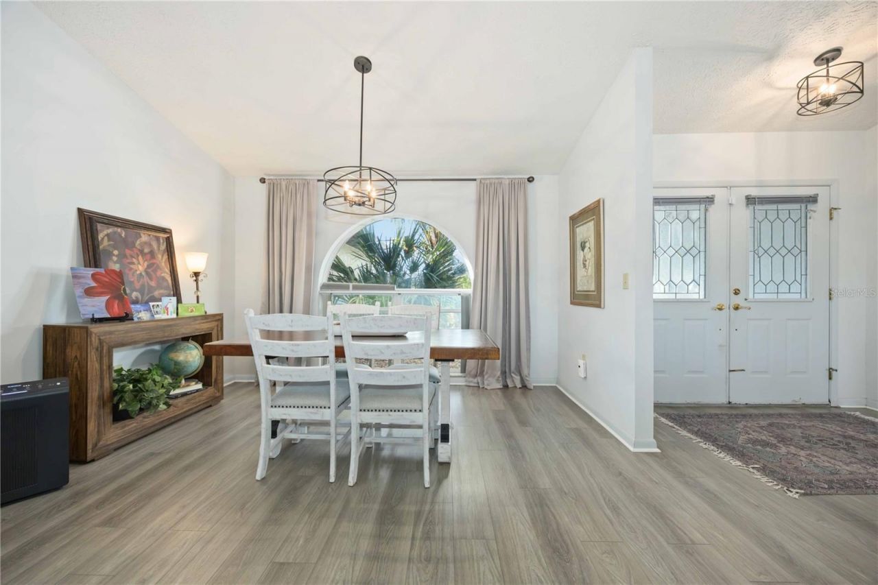 2926 Meadowood Lane, Sebring, FL 33875 Photo