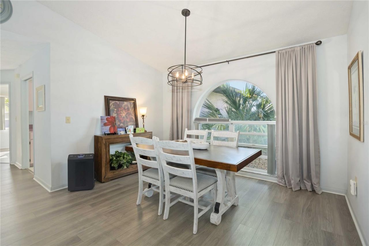 2926 Meadowood Lane, Sebring, FL 33875 Photo