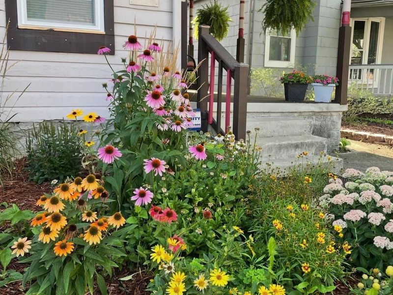 1046 Summit Street, Columbus, OH 43201 Photo 2