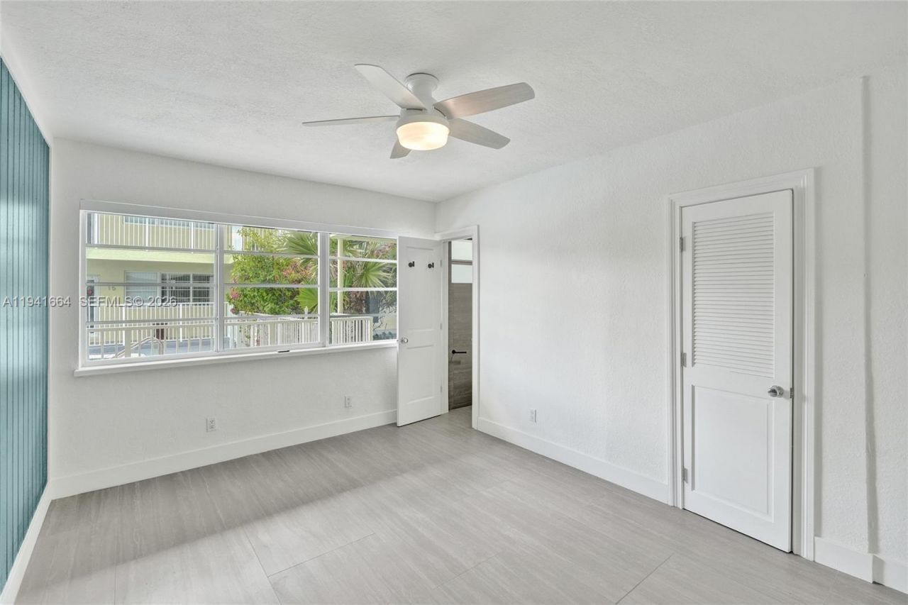 350 S Shore Dr, Unit 5, Miami Beach, FL 33141 Photo