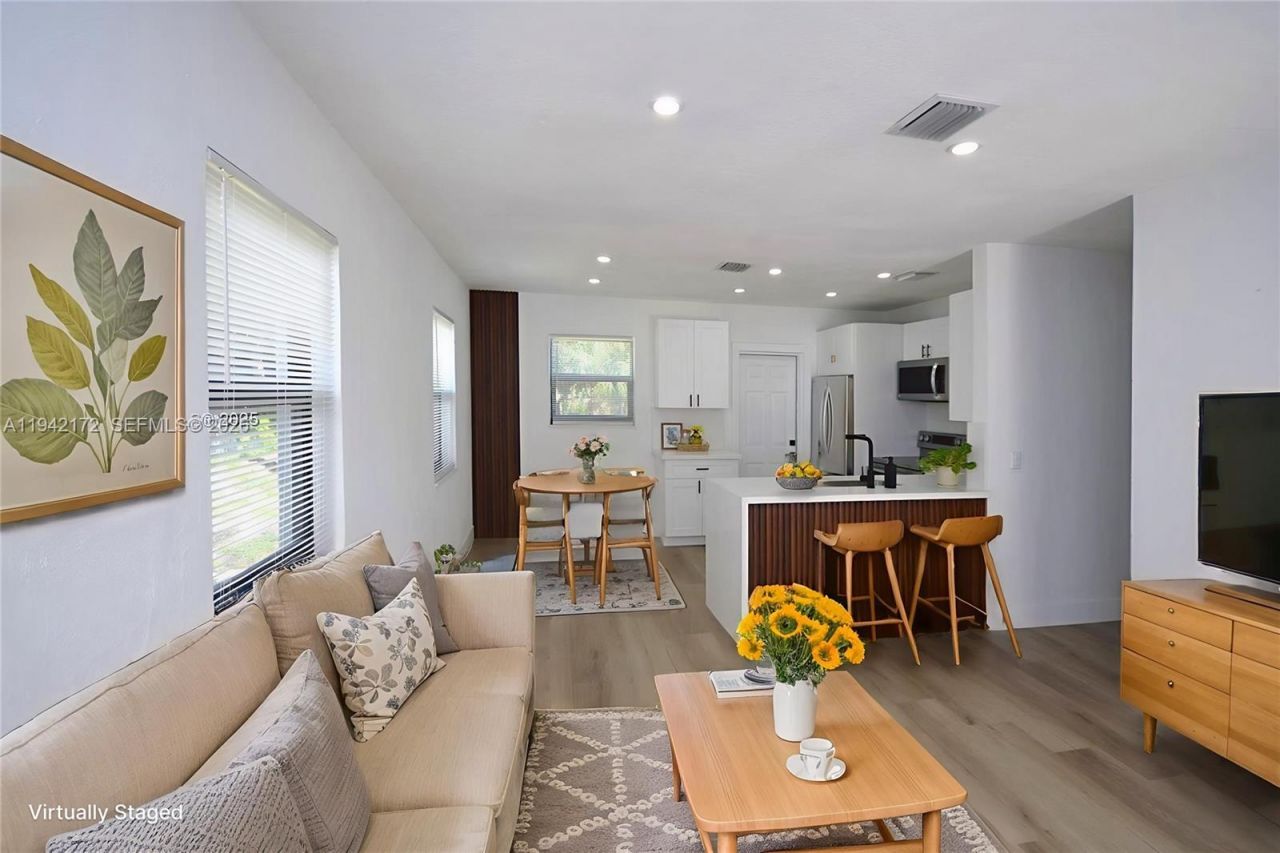 1613 NW 12th St, Fort Lauderdale, FL 33311 Photo